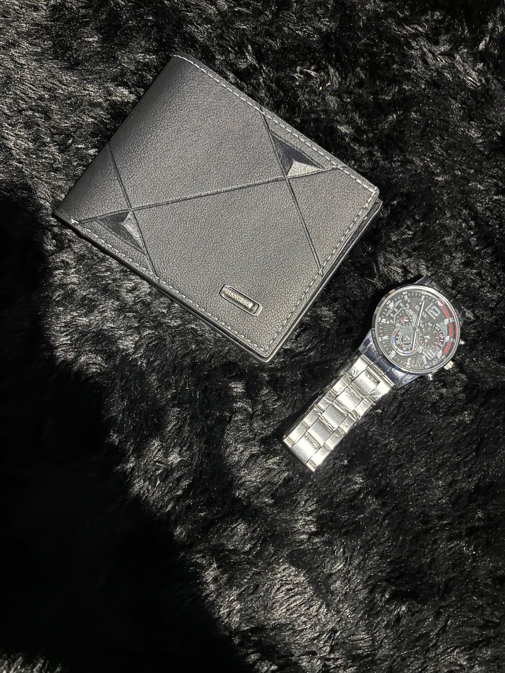 Men’s Gift Set – Silver Watch, Chain Necklace & Black Wallet